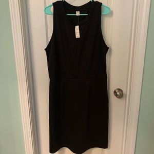 Old Navy Sleeveless Black Dress